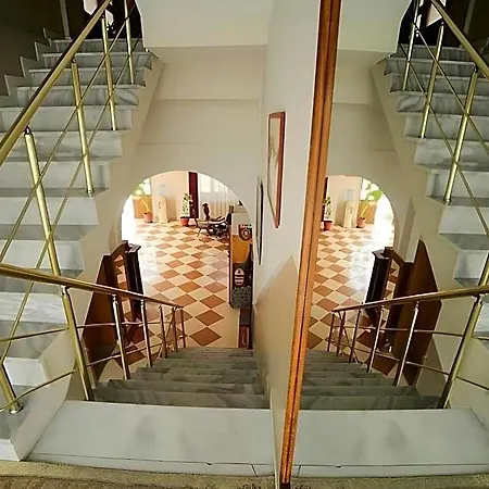 Hotel Arberia